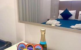 Hotel Simi Lan